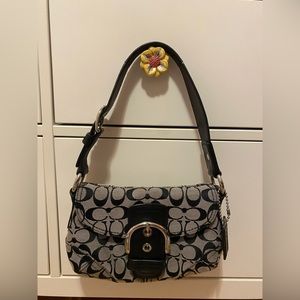 Coach shoulder bag - black